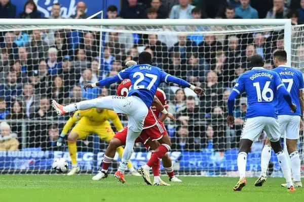 Idrissa Gueye fires Everton ahead with clinical strike against Nottingham Forest