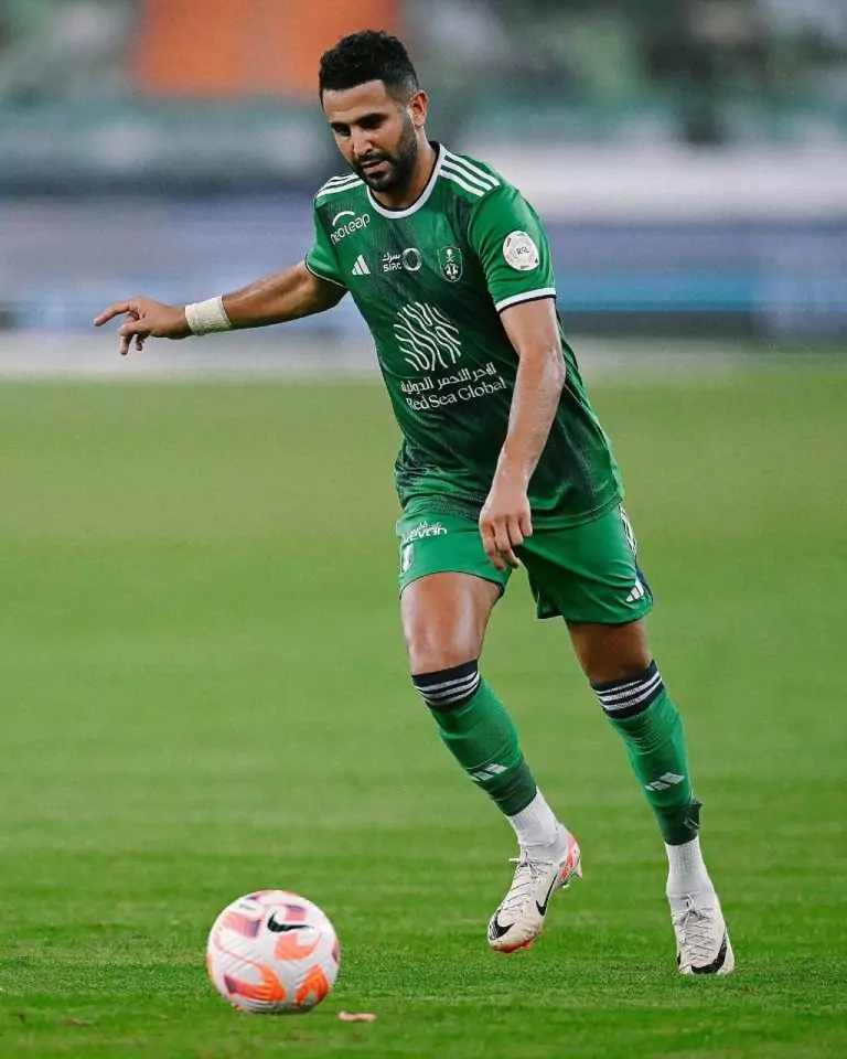 Riyad Mahrez rescues Al-Ahli with late assist against Al-Wehda