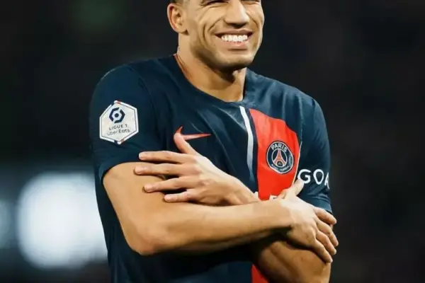 PSG's strategic bid to prolong Achraf Hakimi's stay in Paris
