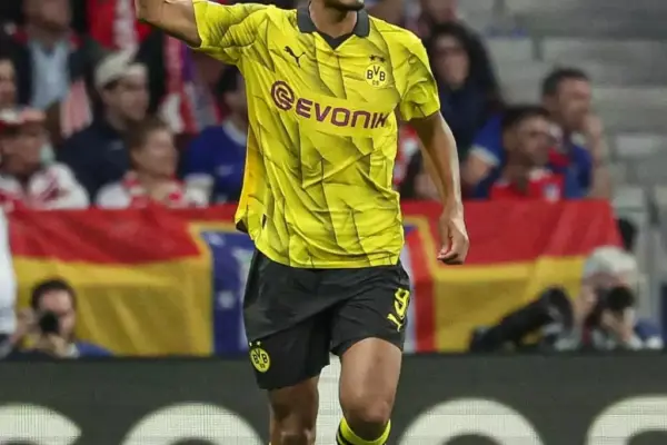 Sébastien Haller marks triumphant return to Champions League with goal for Dortmund against Atletico Madrid