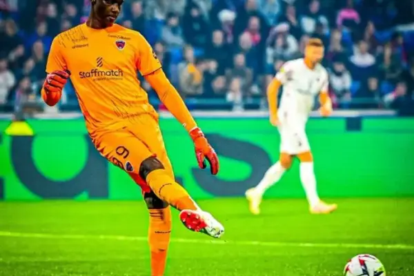 Tension flares between Mory Diaw and Clermont Foot supporters