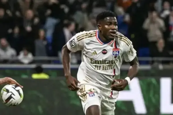 Ernest Nuamah shines amidst Lyon's defeat to PSG