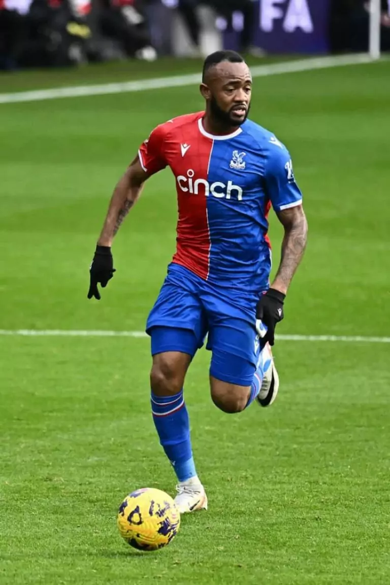 Jordan Ayew plays decisive role as Crystal Palace triumphs over Newcastle United