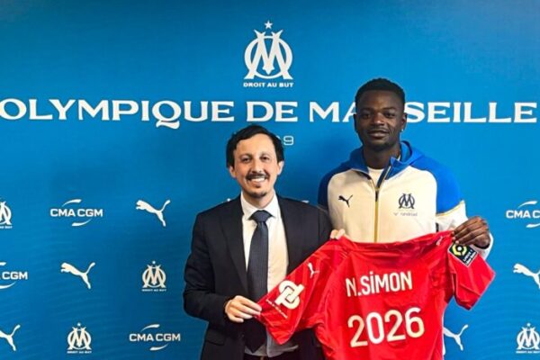 Simon Ngapandouetnbu commits to Marseille with contract extension