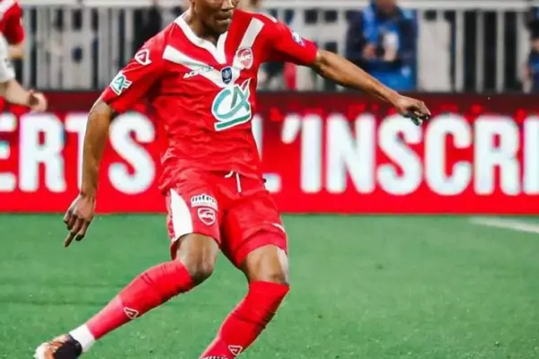 Young Africans pursue Makabi Lilepo amidst transfer speculation