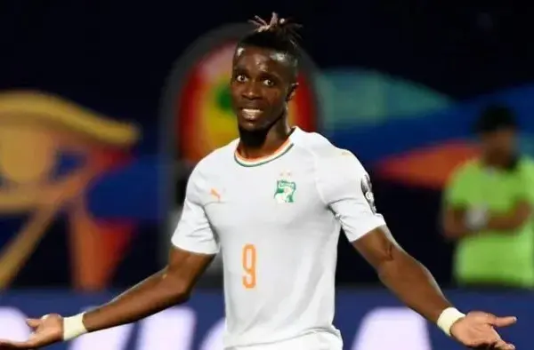 Wilfried Zaha's French fluency surprise revealed in viral exchange with Serge Aurier