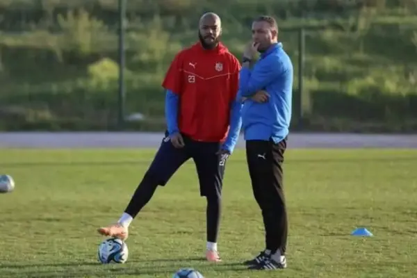 Rais M'bolhi returns to CR Belouizdad after lengthy absence