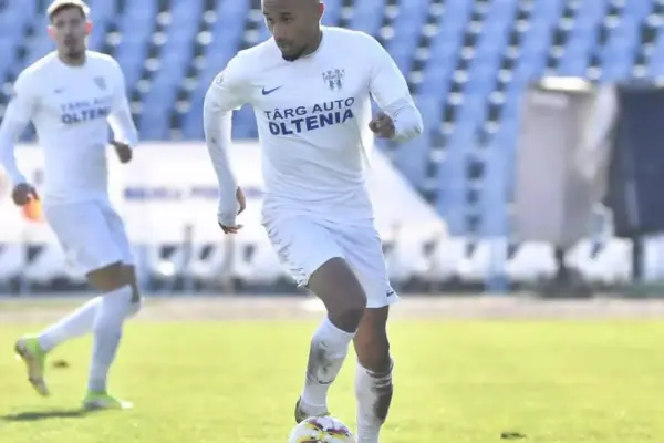 Viitorul set to extend contract with Charles Acolatse amidst strong performance