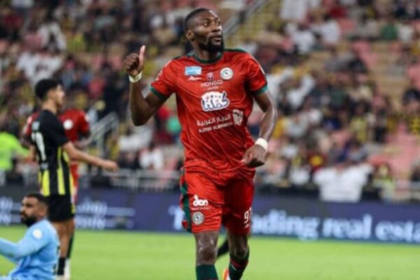 Karl Toko-Ekambi shines with hat-trick in spectacular SPL match