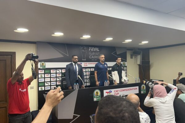 Moment of silence precedes press conference for Renaissance Berkane and Zamalek coaches