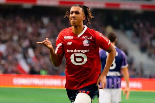 Real Madrid set to seize opportunity with Leny Yoro amid intense transfer battle