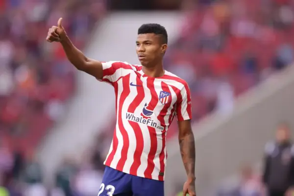 Manchester United eyes Mozambique star Reinildo for potential transfer