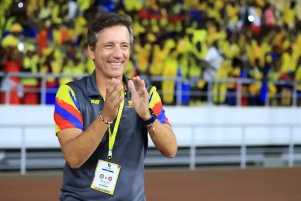 Alexandre Santos emerges as front-runner for Kaizer Chiefs coaching role