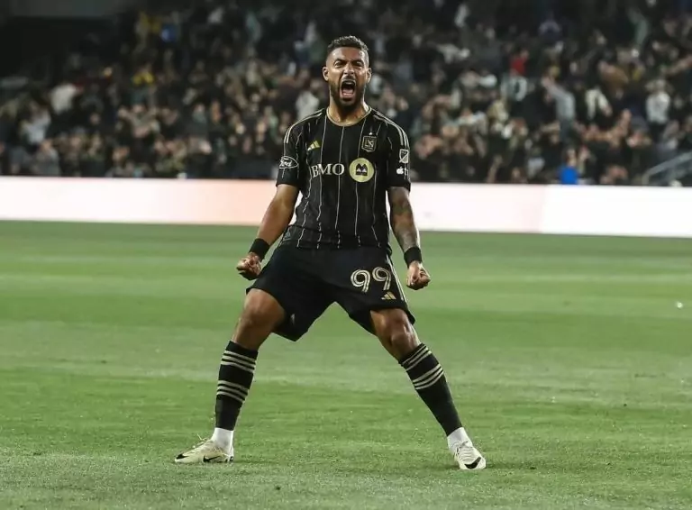Los Angeles FC dominates as Denis Bouanga shines with three assists