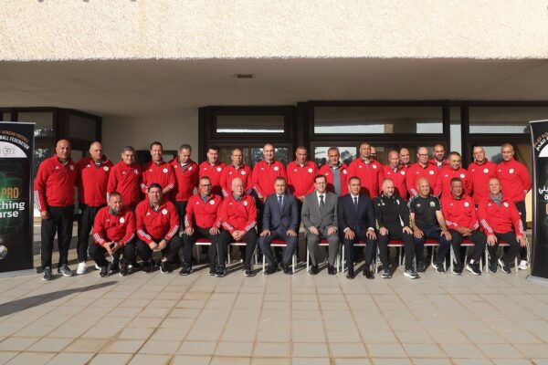 Algerian FA enrolls 27 candidates in FIFA training for CAF Pro license