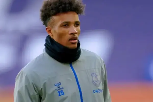 Jean-Philippe Gbamin eyes Everton return amidst salary talks