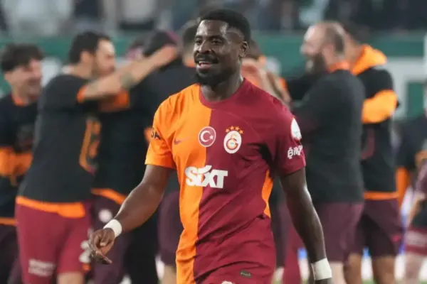 Serge Aurier announces departure from Galatasaray with parting words