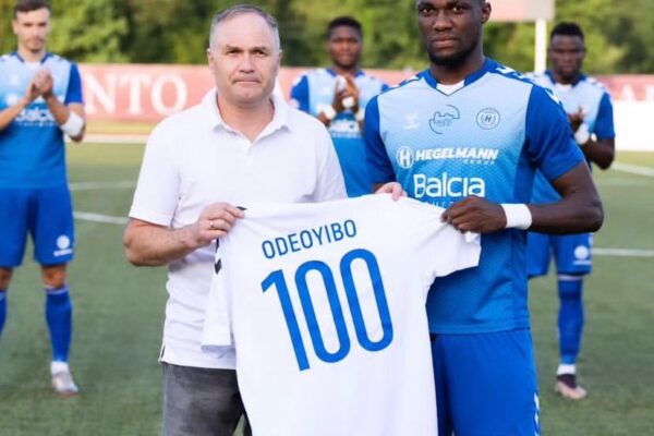Samuel Odeoyibo celebrates 100th appearance for FC Hegelmann