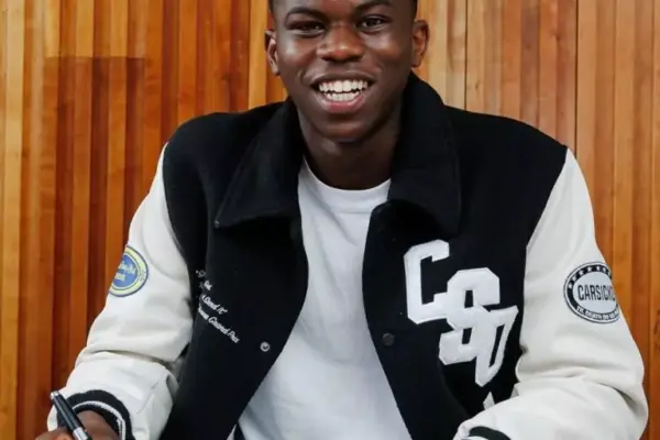 Souleymane Sidibé signs first professional contract with Stoke City