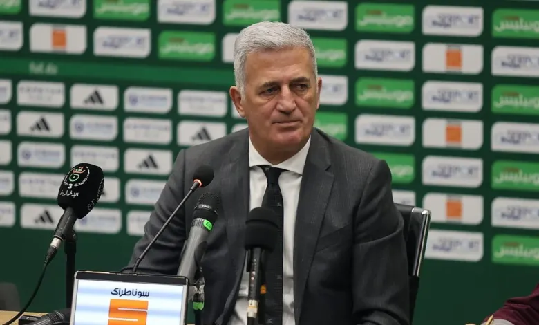 Vladimir Petkovic arrives in Algiers to attend Algerian Cup final