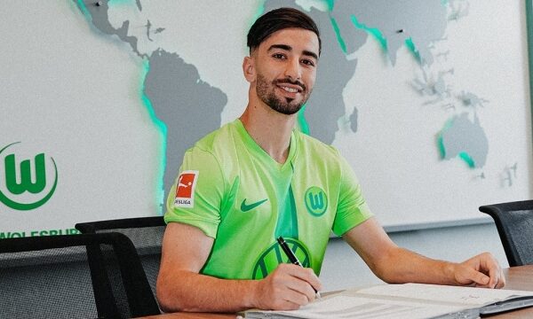 Wolfsburg officially signs Algerian international Mohamed Amine Amoura