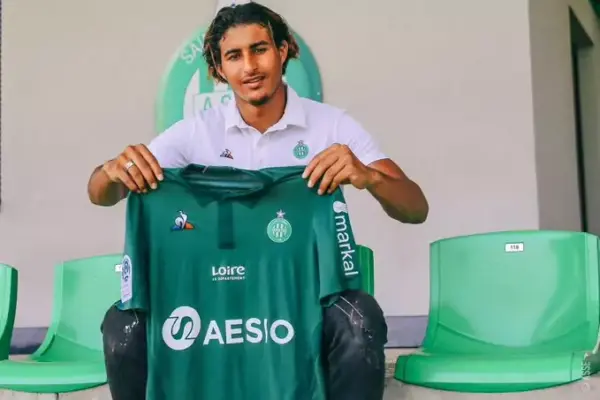 Aimen Moueffek secures future with AS Saint-Étienne