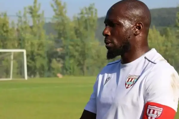 Mickaël Poté announces retirement from professional football