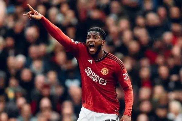 Willy Kambwala: Franco-Congolese defender to depart Manchester United for Villarreal