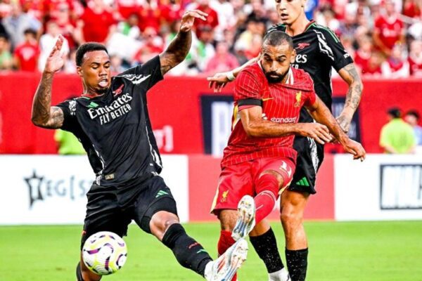 Liverpool triumphs over Arsenal with decisive performance by Mohamed Salah