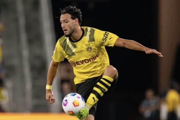 Ramy Bensebaini set for positional change at Borussia Dortmund