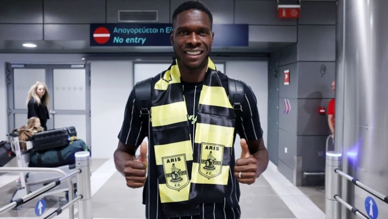 Pape Abou Cissé’s transfer to Aris Salonika falls through after medical setback