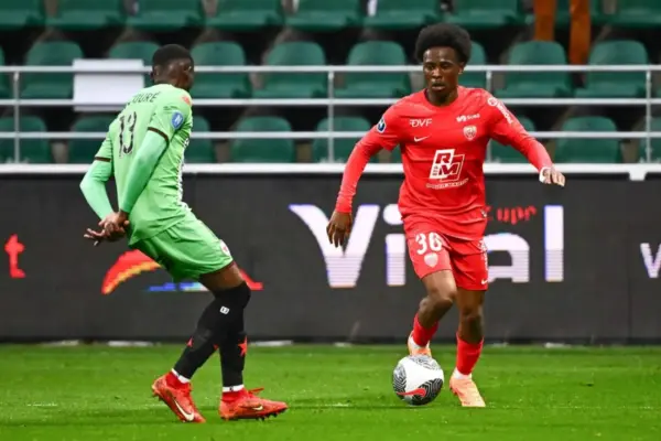 Strasbourg eyes young talent Rayane Messi