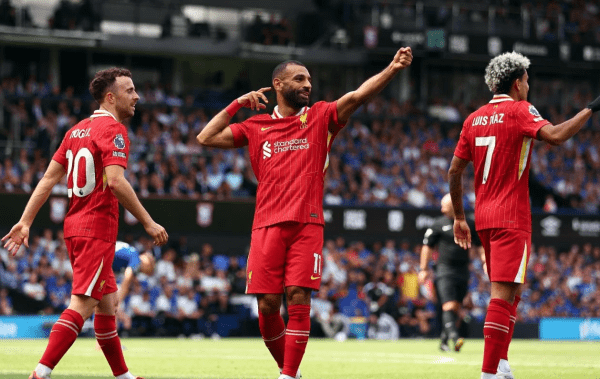  Mohamed Salah claims Liverpool's goal of the month award