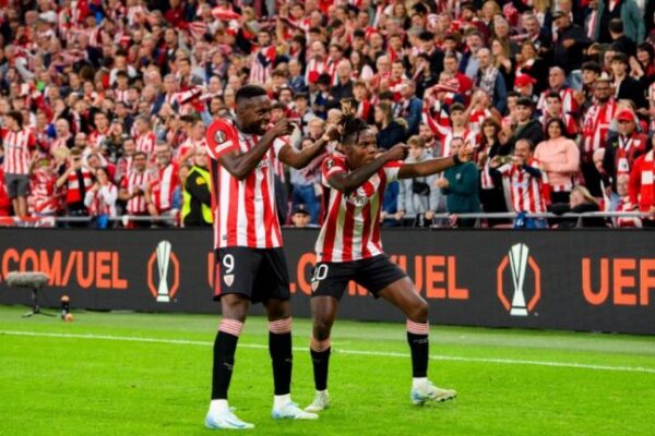 Athletic Bilbao claims first Europa League victory with 2-0 win over AZ Alkmaar