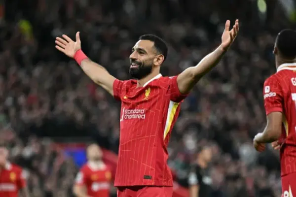 Salah strikes late to secure Liverpool draw in thrilling Arsenal clash