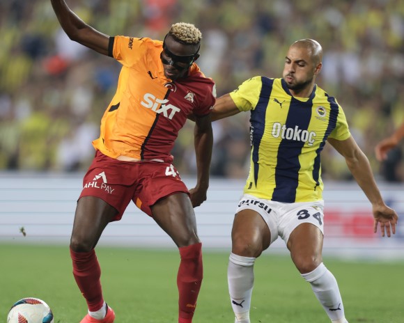 Sofyan Amrabat 580