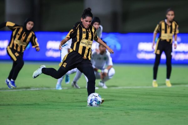 Al-Ittihad women's team withdraws after falling 8-0 behind Al-Ahly in 35 minutes