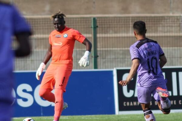  Kenyan goalkeeper Ian Otieno propels Richards Bay to Carling knockout Cup semi-finals