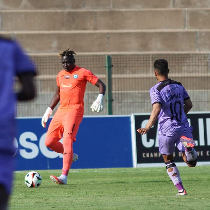  Kenyan goalkeeper Ian Otieno propels Richards Bay to Carling knockout Cup semi-finals