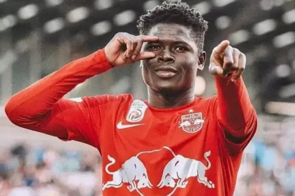 RB Salzburg striker Karim Konaté faces extended spell on the sidelines