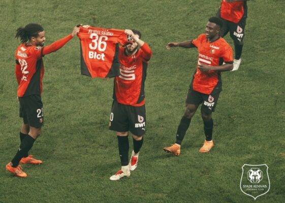 Stade Rennes players honor INJURED Ghana defender Alidu Seidu in big win over St. Etienne