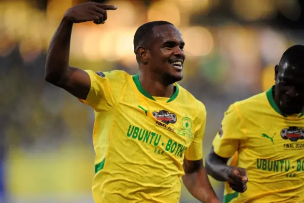 Rangers show interest in Mamelodi Sundowns striker Iqraam Rayners