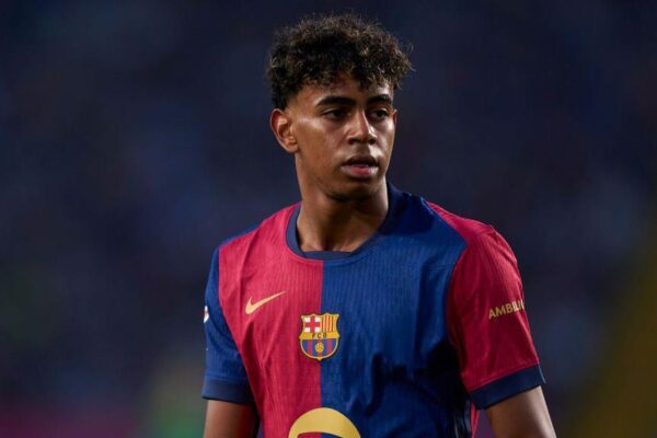 Lamine Yamal is back and ready to play against Las Palmas - Barcelona boss Hansi Flick