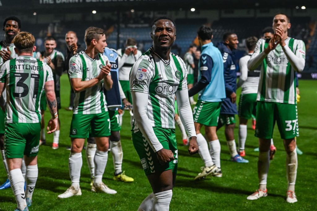 Wycombe Wanderers seize top spot with dominant win over Stockport