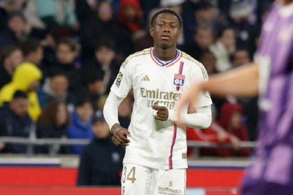 Villarreal targets Lyon midfielder Mahamadou Diawara