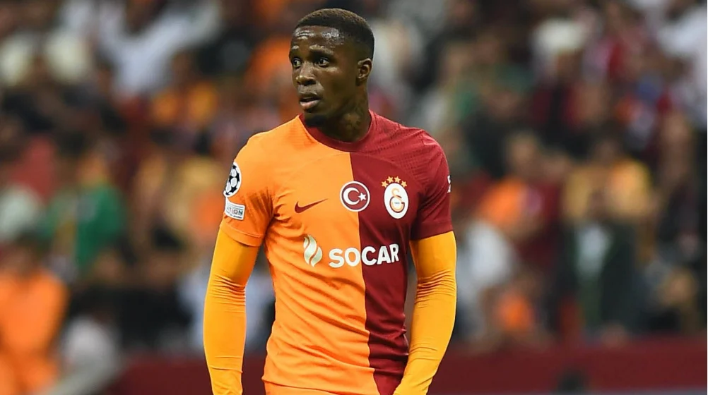 Wilfried Zaha eyes return to Galatasaray amid Lyon struggles