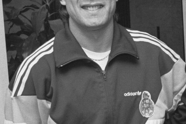 FC Porto honors Algerian football legend Rabah Madjer