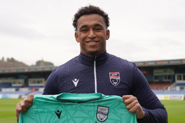 Ghanaian goalkeeper Jordan Amissah celebrates Ross County’s victory over Dundee FC