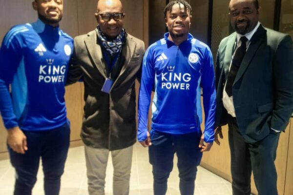 Ghana FA President Kurt Okraku visit Leicester City duo Fatawu Issahaku and Jordan Ayew