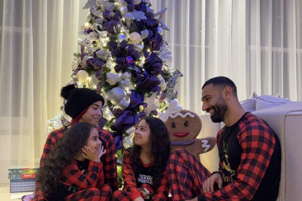 Mohamed Salah shares another Christmas Photo with wife, children